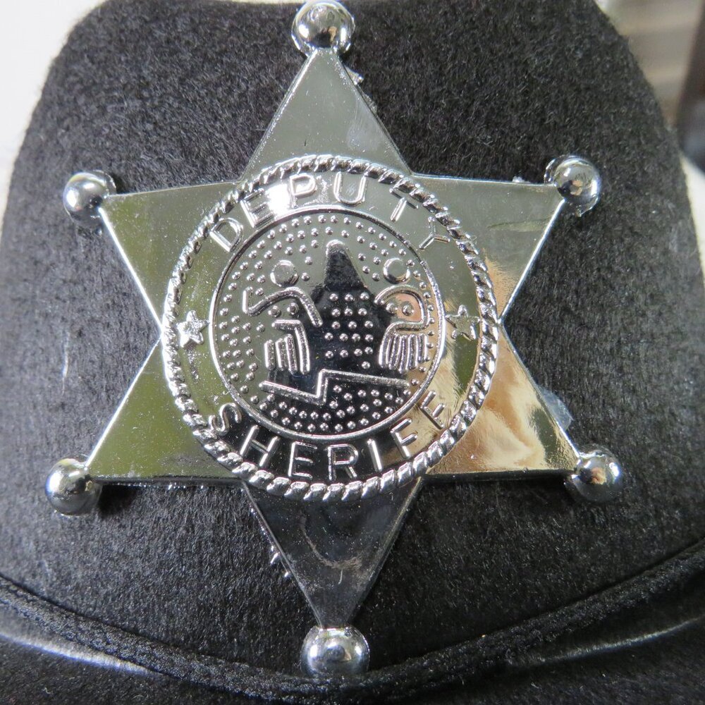 VTG Black Western Firm Felt Hat w sheriff's badge attached CHILD SIZE - Picture 7 of 8
